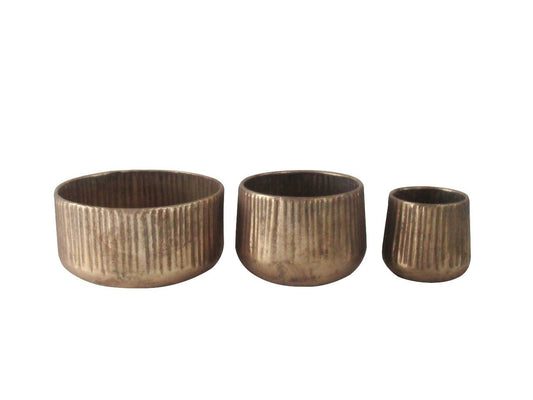 Antique Gold Modern Creation Metal Planters (Set of 3)