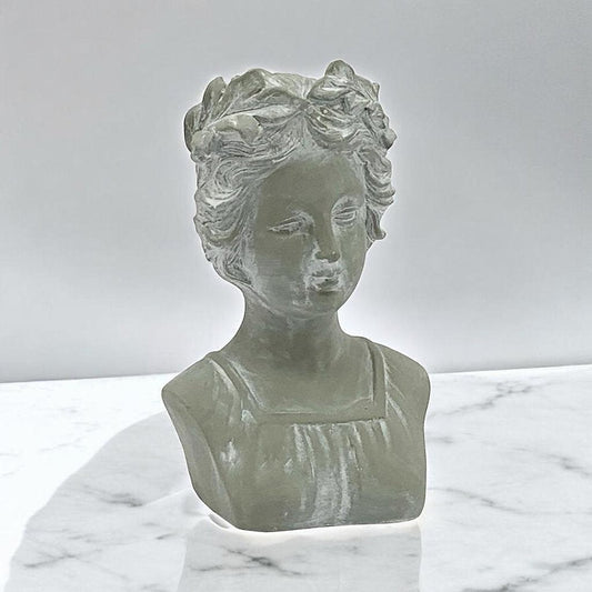 27CM GREY RESIN BUST