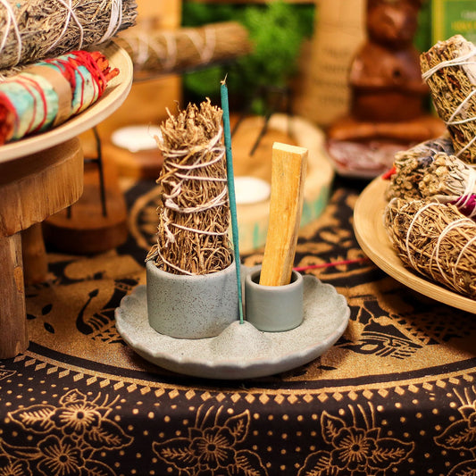 Palo Santo Stick & Smudge Holder - Lotus Flower - Blue