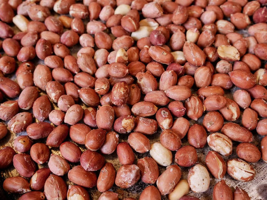 Bird Peanuts - 1kg | Luxury Home Accessories | Heulog Glow