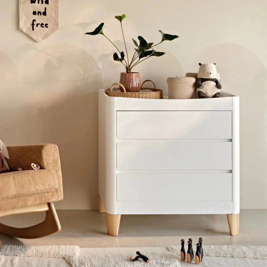 Gaia Baby Serena Dresser - White/Natural | Luxury Home Accessories | Heulog Glow