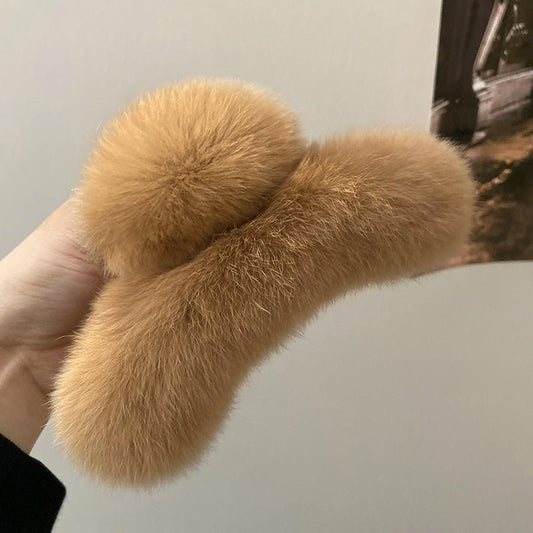 Oversized Rabbit Plush Grab Clip Senior Sense Light Luxury Hair Clip Female | Luxury Home Accessories | Heulog Glow