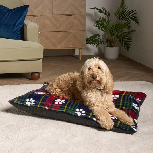 Oxford Paw Print Pet Bed - Navy/Red | Luxury Home Accessories | Heulog Glow