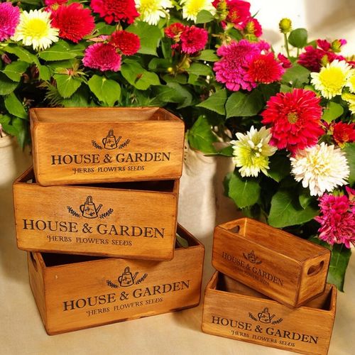 SET 5 WOODEN CRATES