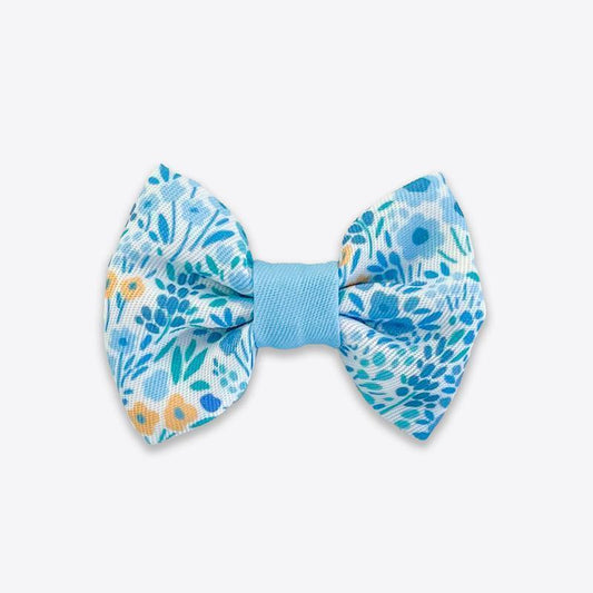 Wyld Cub - Dog Bow Tie: Notting Hill Sky | Luxury Home Accessories | Heulog Glow