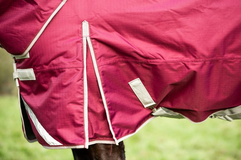 100g Detachable Neck Turnout Rug - Burgundy | Luxury Home Accessories | Heulog Glow