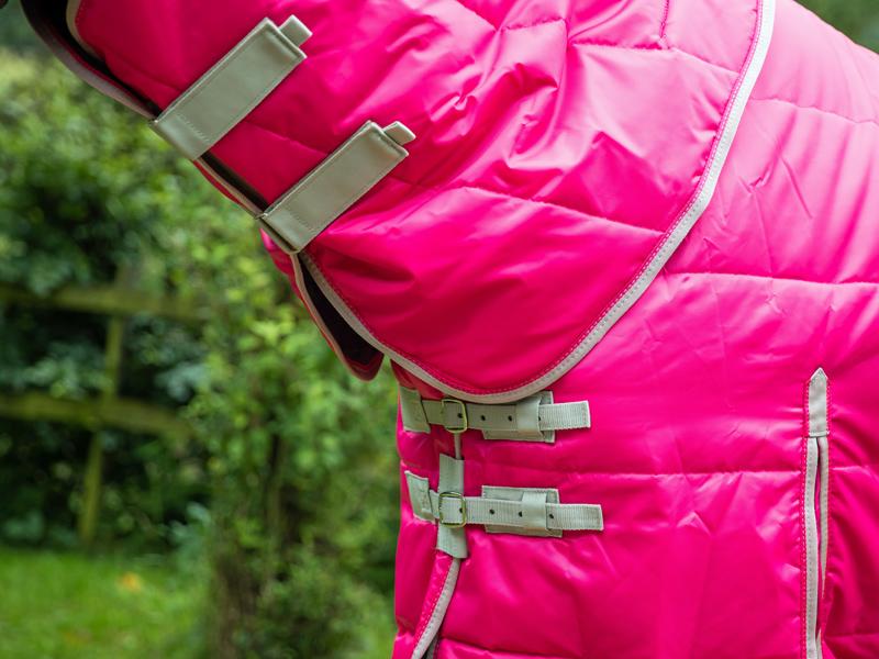 100g Stable Rug With Detachable Neck - Hi Vis Pink | Luxury Home Accessories | Heulog Glow