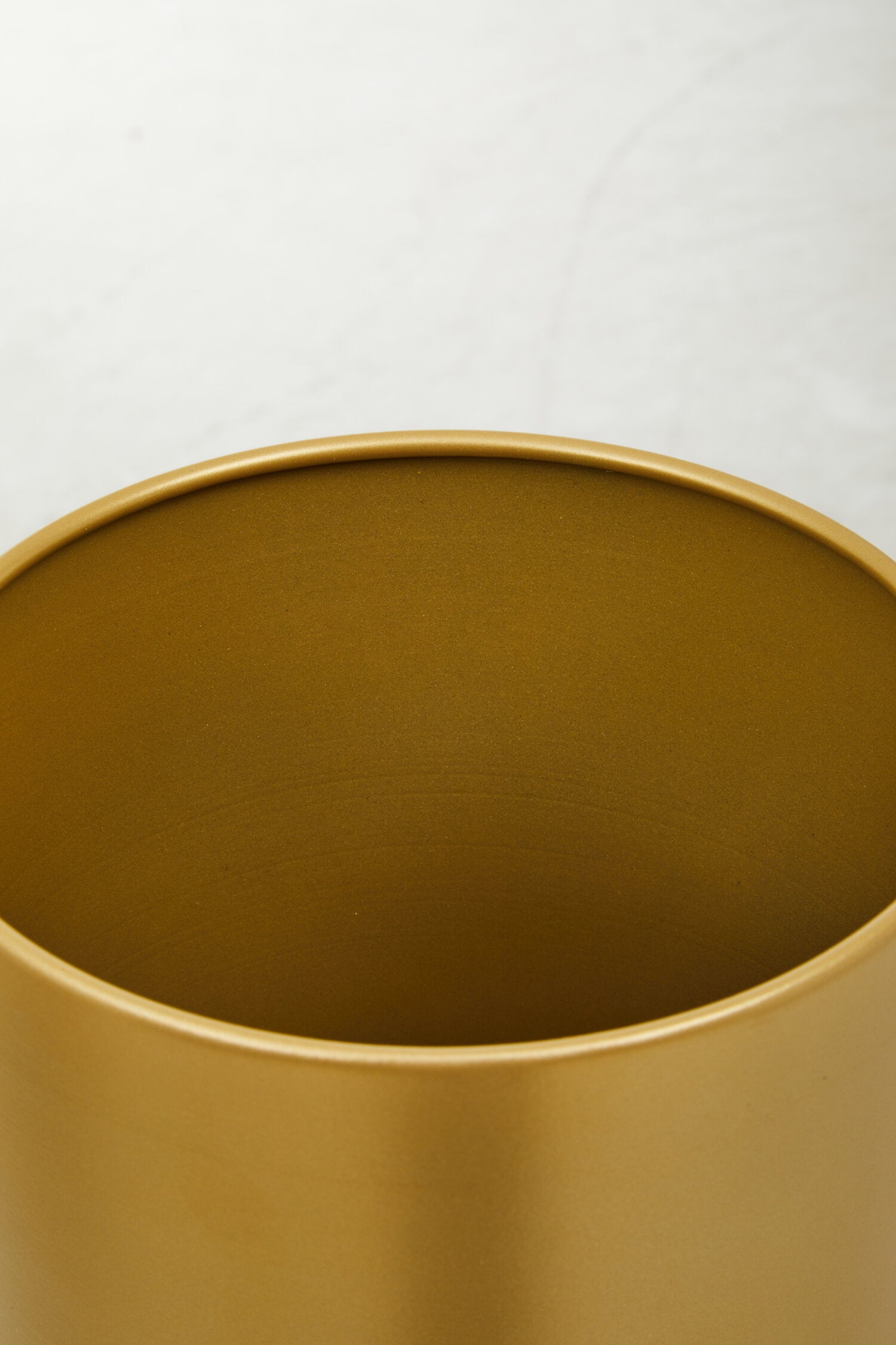 Avento Large Gold Finish Floor Planter