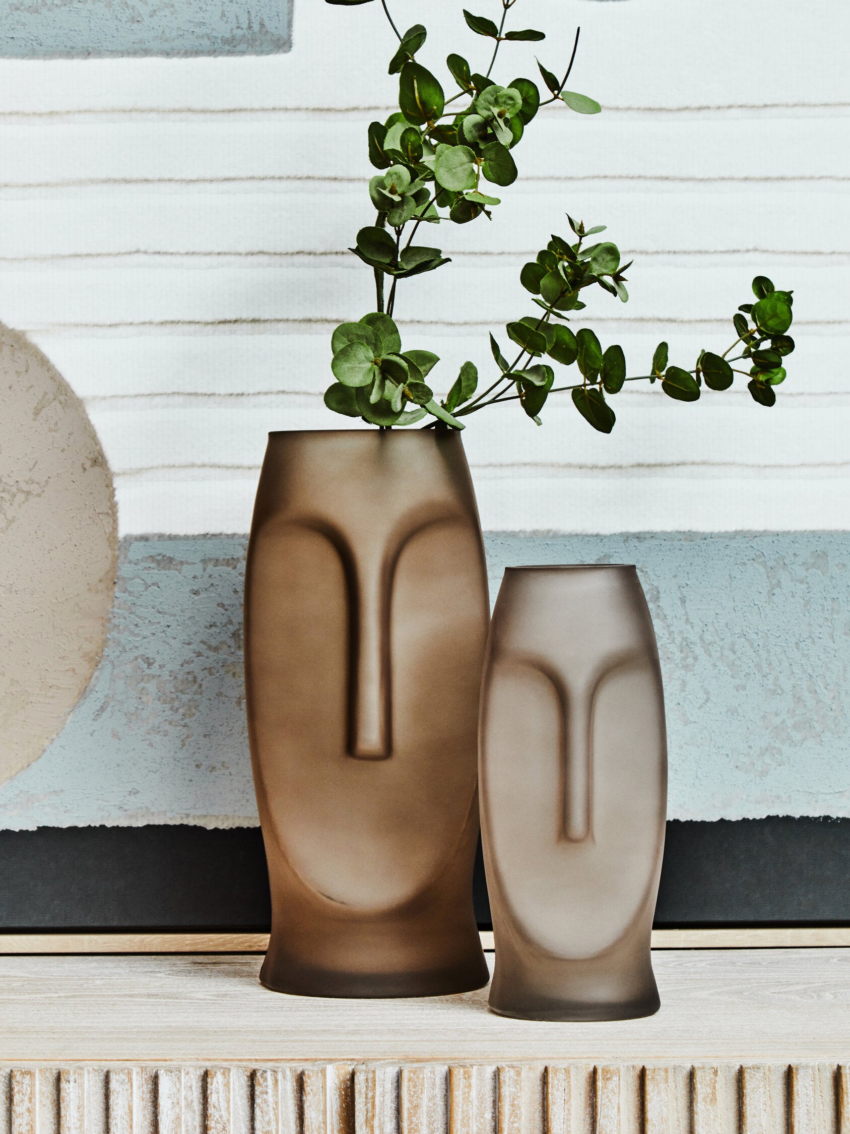 Viso Grey Small Face Design Vase