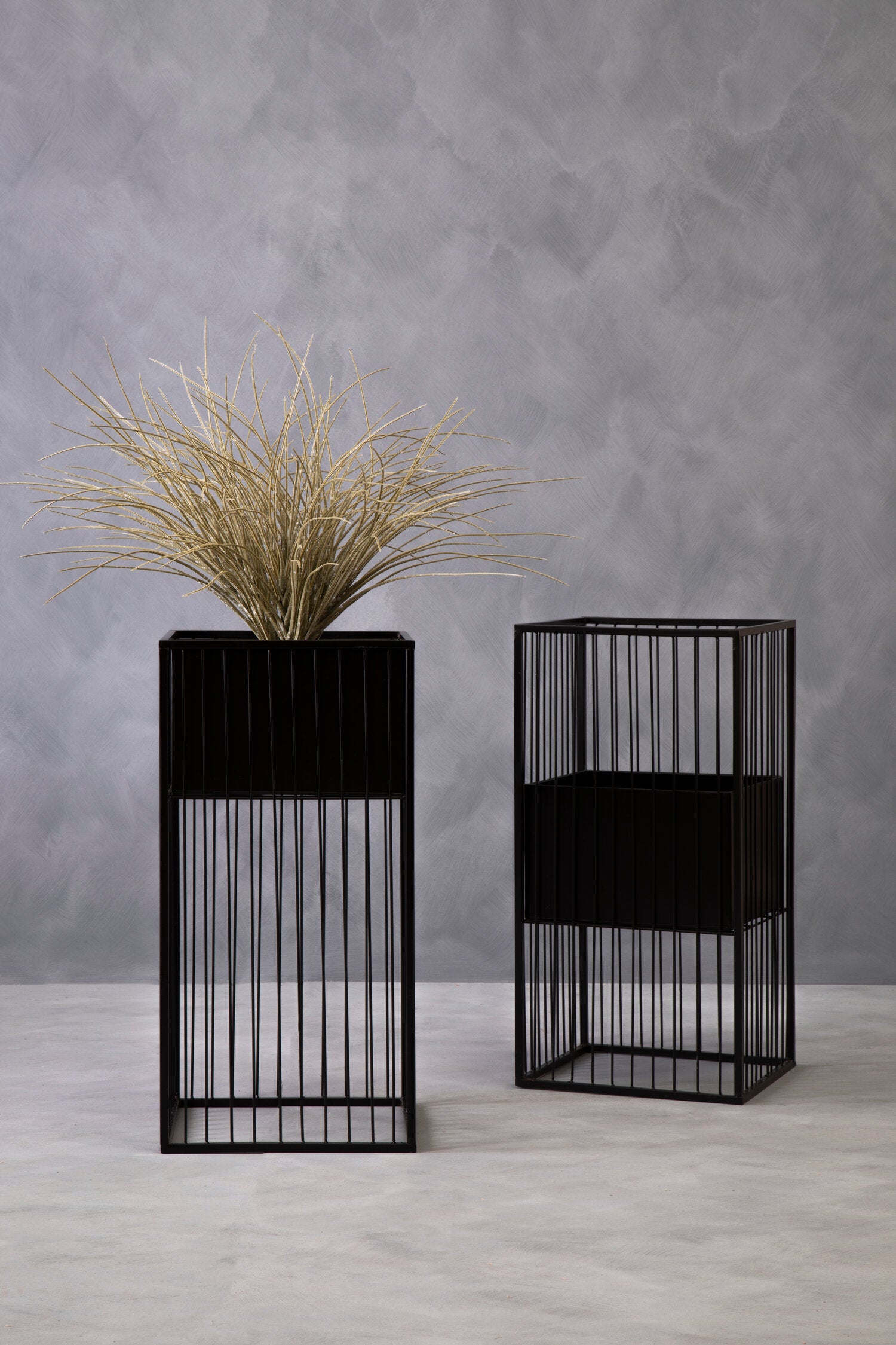 Alden Floor Standing Planter