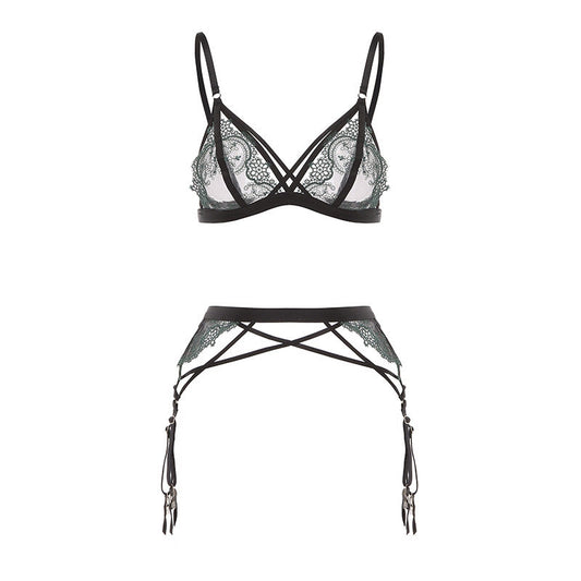 No-take-off Strap  Bra Girl In Bed