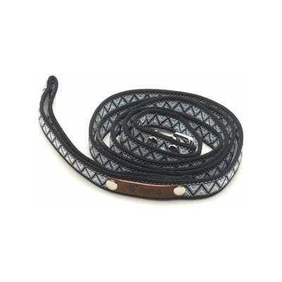 Chic Pooch Handcrafted Lead: Enchanted Designer Dog Lead