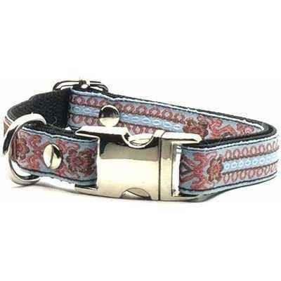 Regal Pup: Personalised Chic Dog Collar