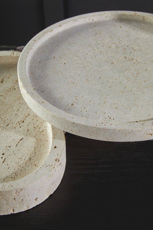 Tibor Travertine Riser