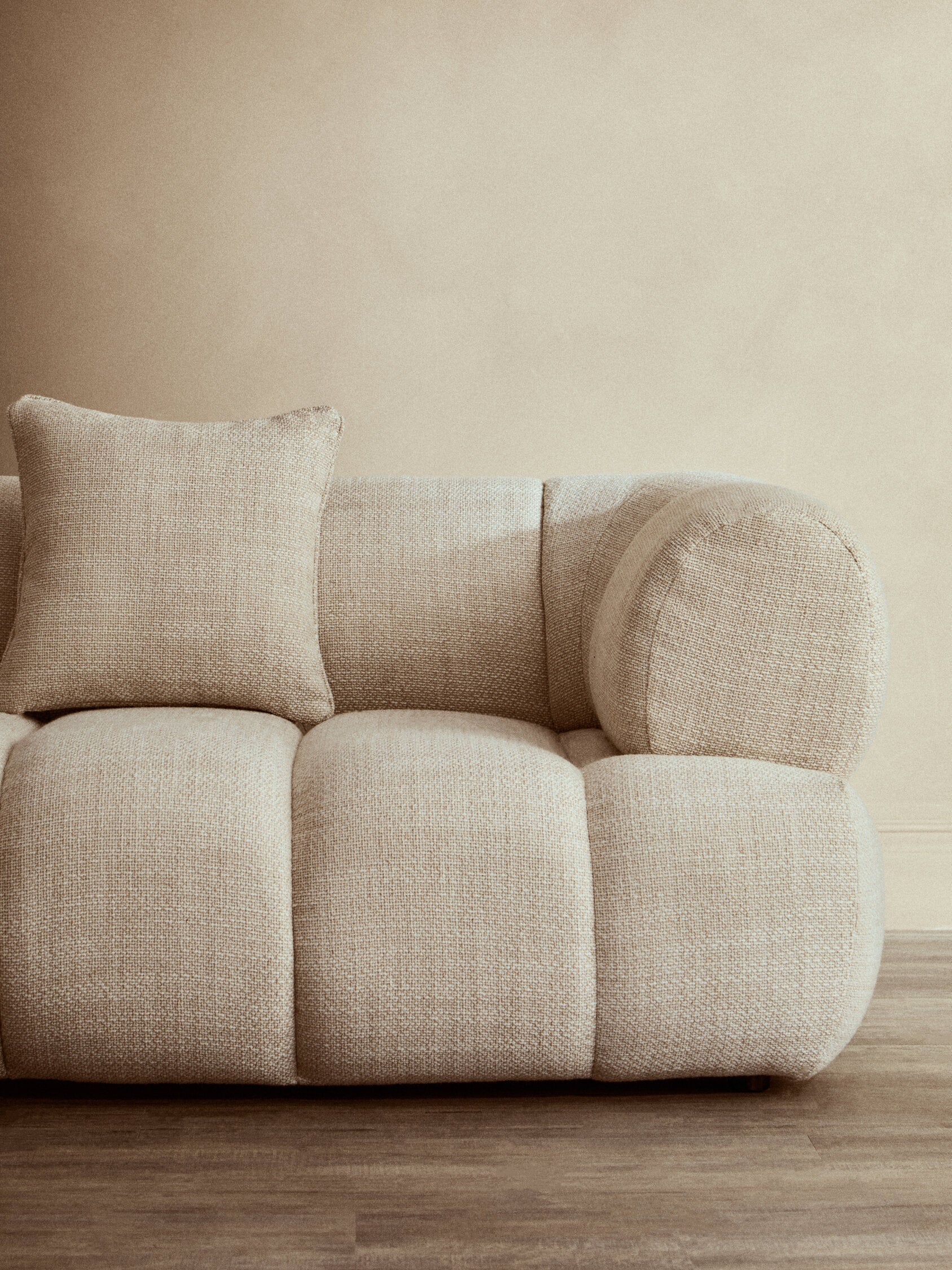 Ordona Cream Linen 3 Seater Curved Sofa