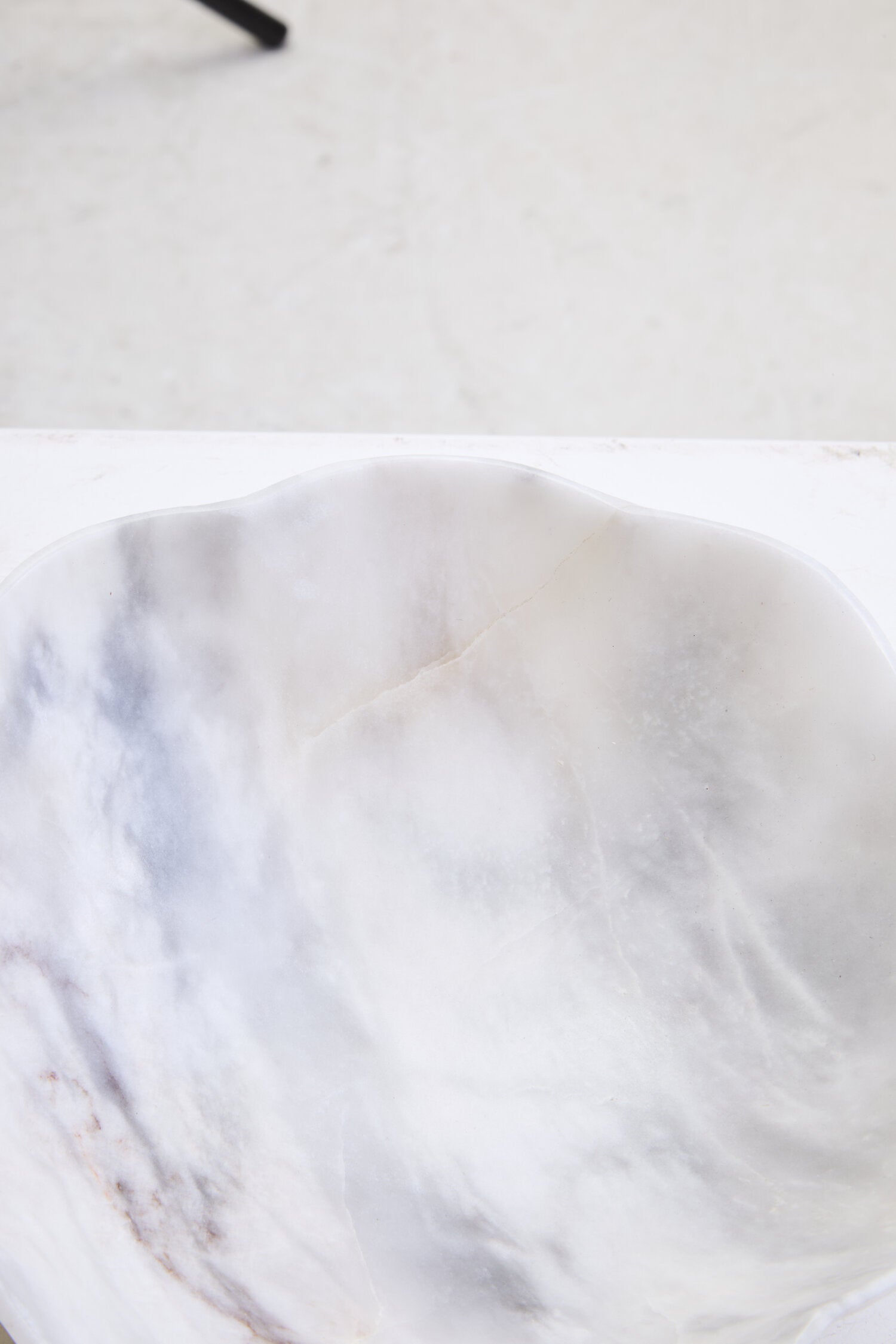 Zoro Small White Marble Scalloped Bowl