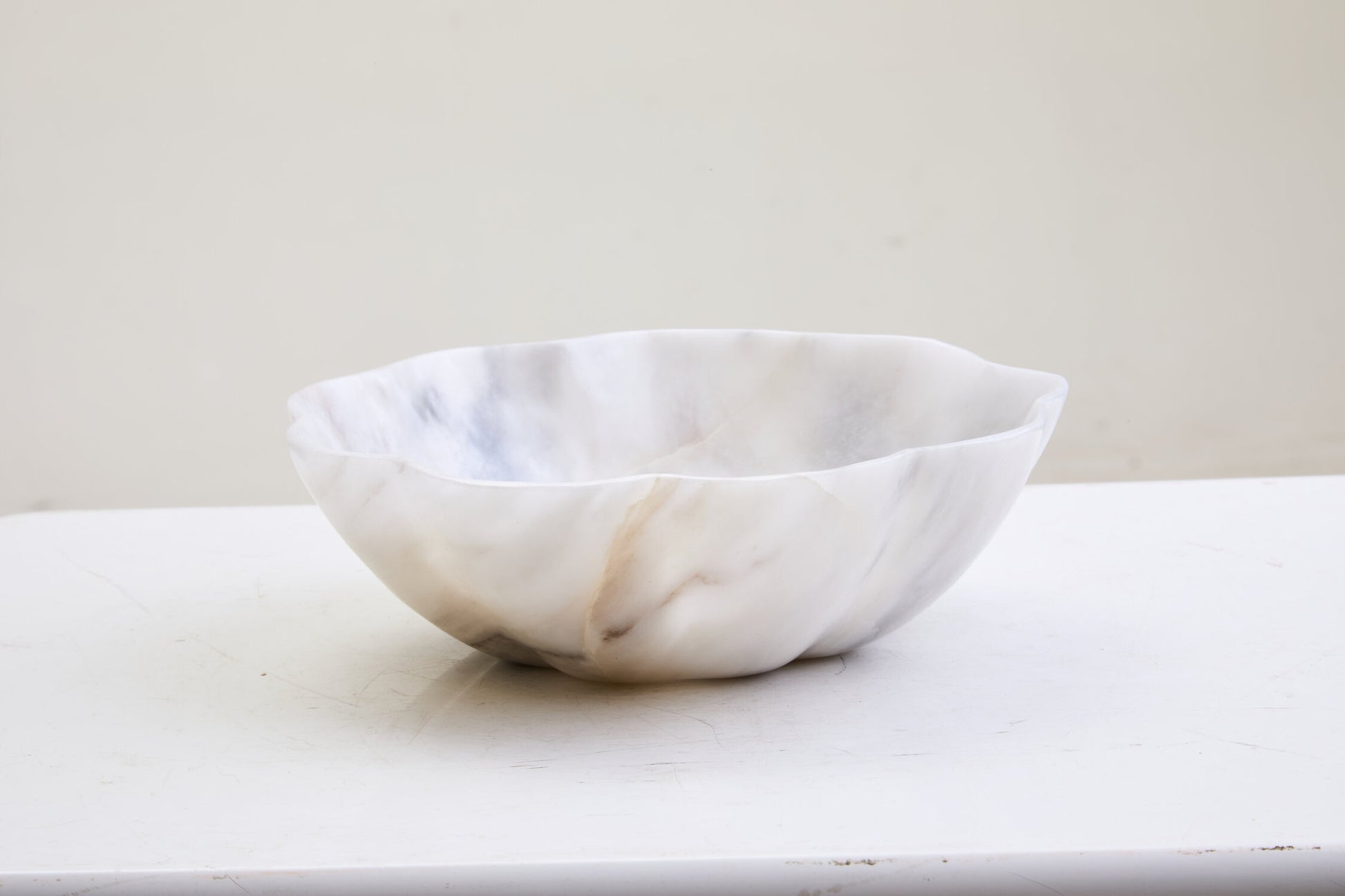 Zoro Small White Marble Scalloped Bowl