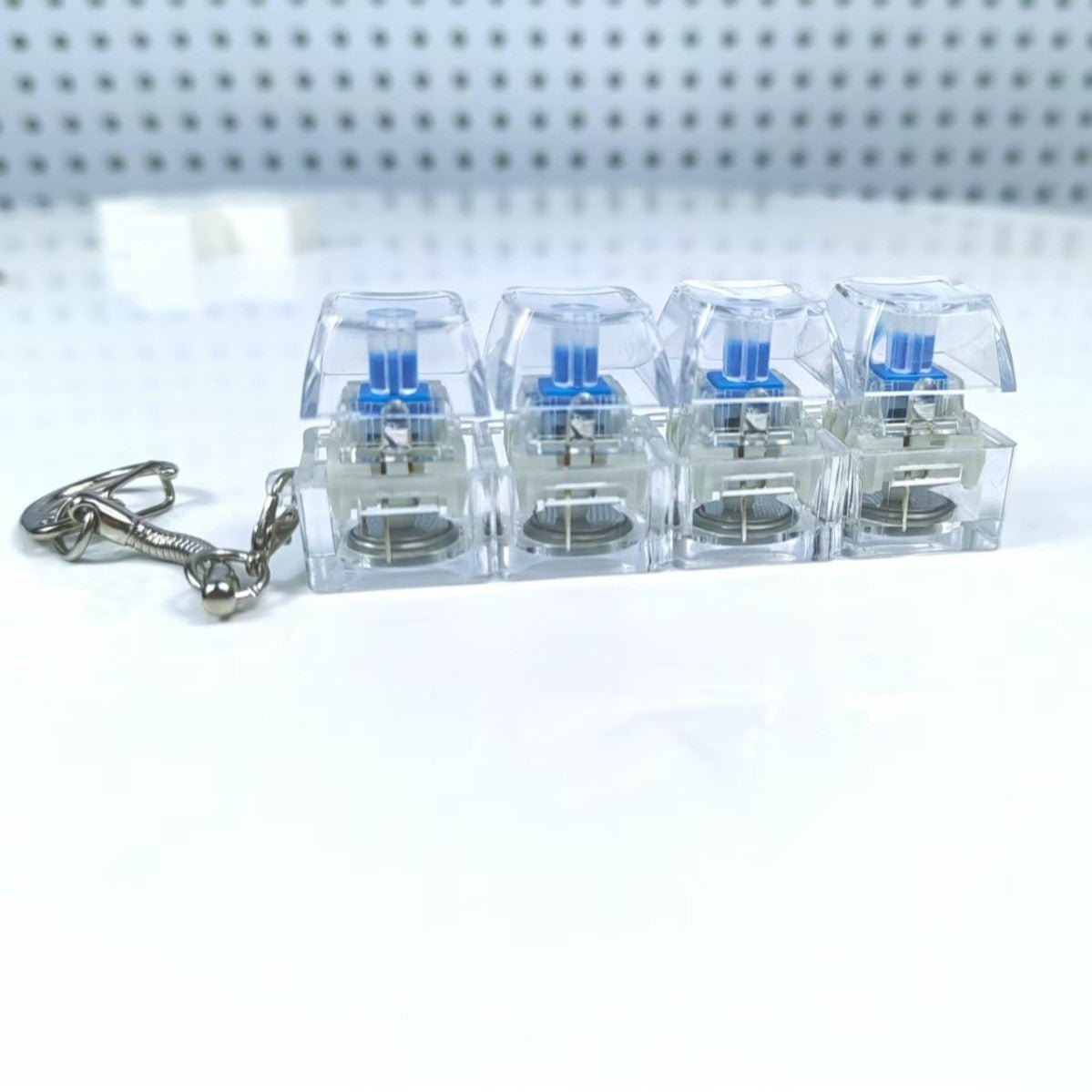 4Keys Mechanical Keyboard Electronic Luminous Transparent Crystal Height Pressure Reduction Finger Button Anti Stress Keycap Toy Schoolbag Pendant Keychain Decompression Clicker Gadget Gift | Luxury Home Accessories | Heulog Glow