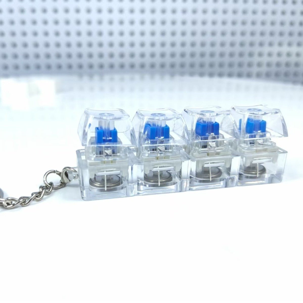 4Keys Mechanical Keyboard Electronic Luminous Transparent Crystal Height Pressure Reduction Finger Button Anti Stress Keycap Toy Schoolbag Pendant Keychain Decompression Clicker Gadget Gift | Luxury Home Accessories | Heulog Glow