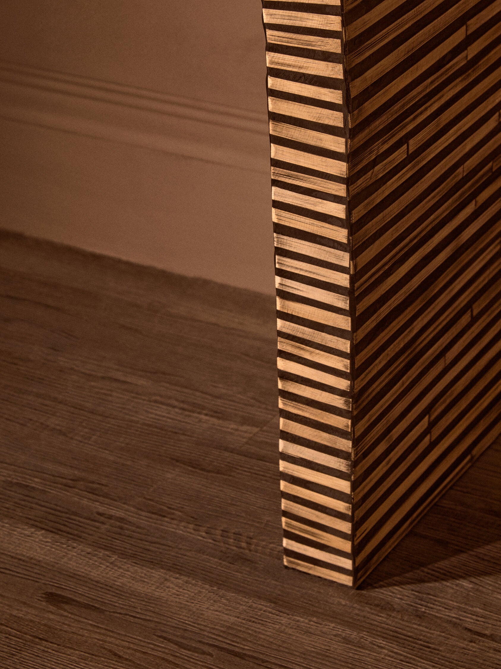 Bambusa Bamboo Inlay Curved Console Table