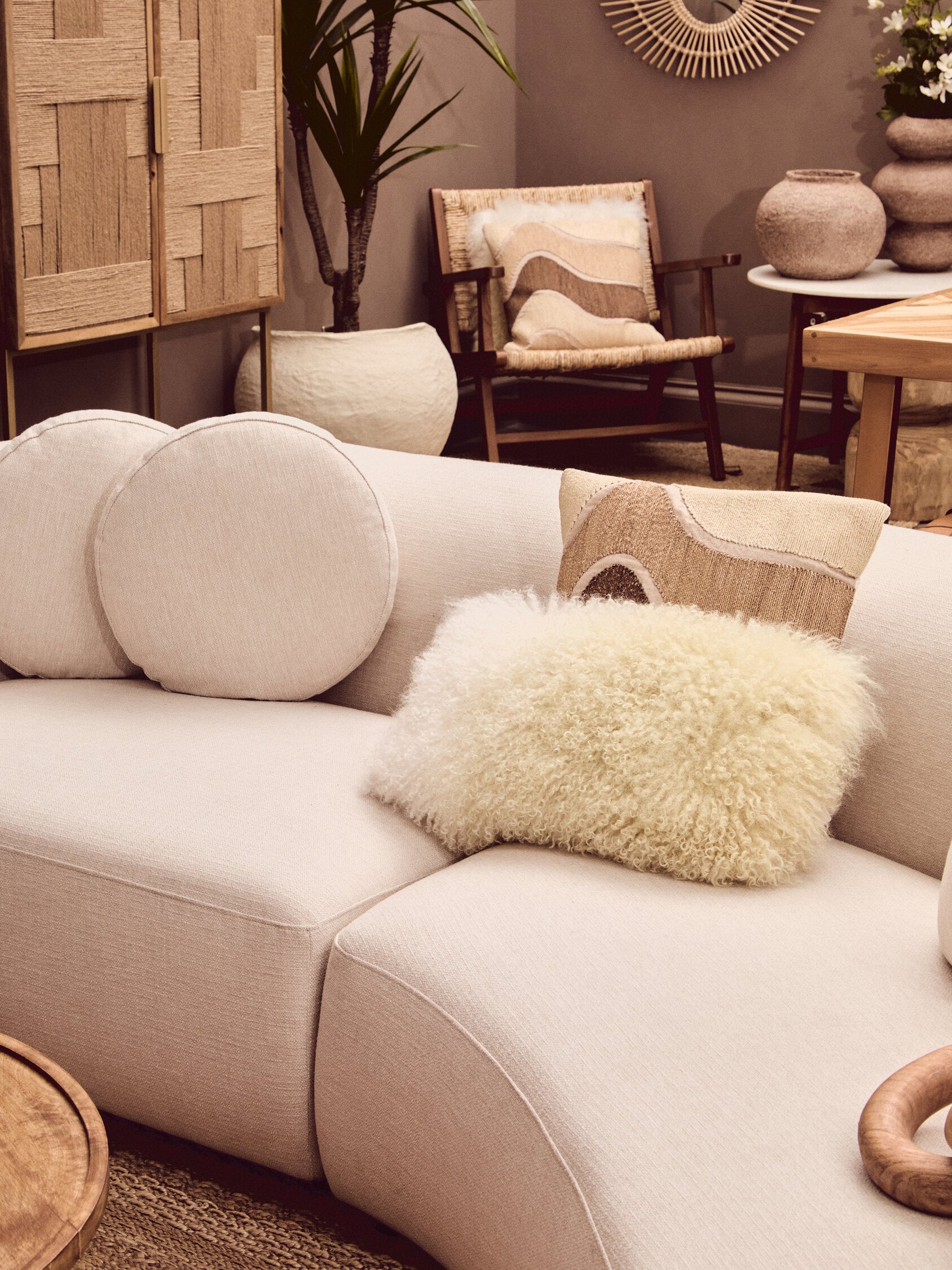 Ovada Cream Linen 3 Seater Curved Sofa