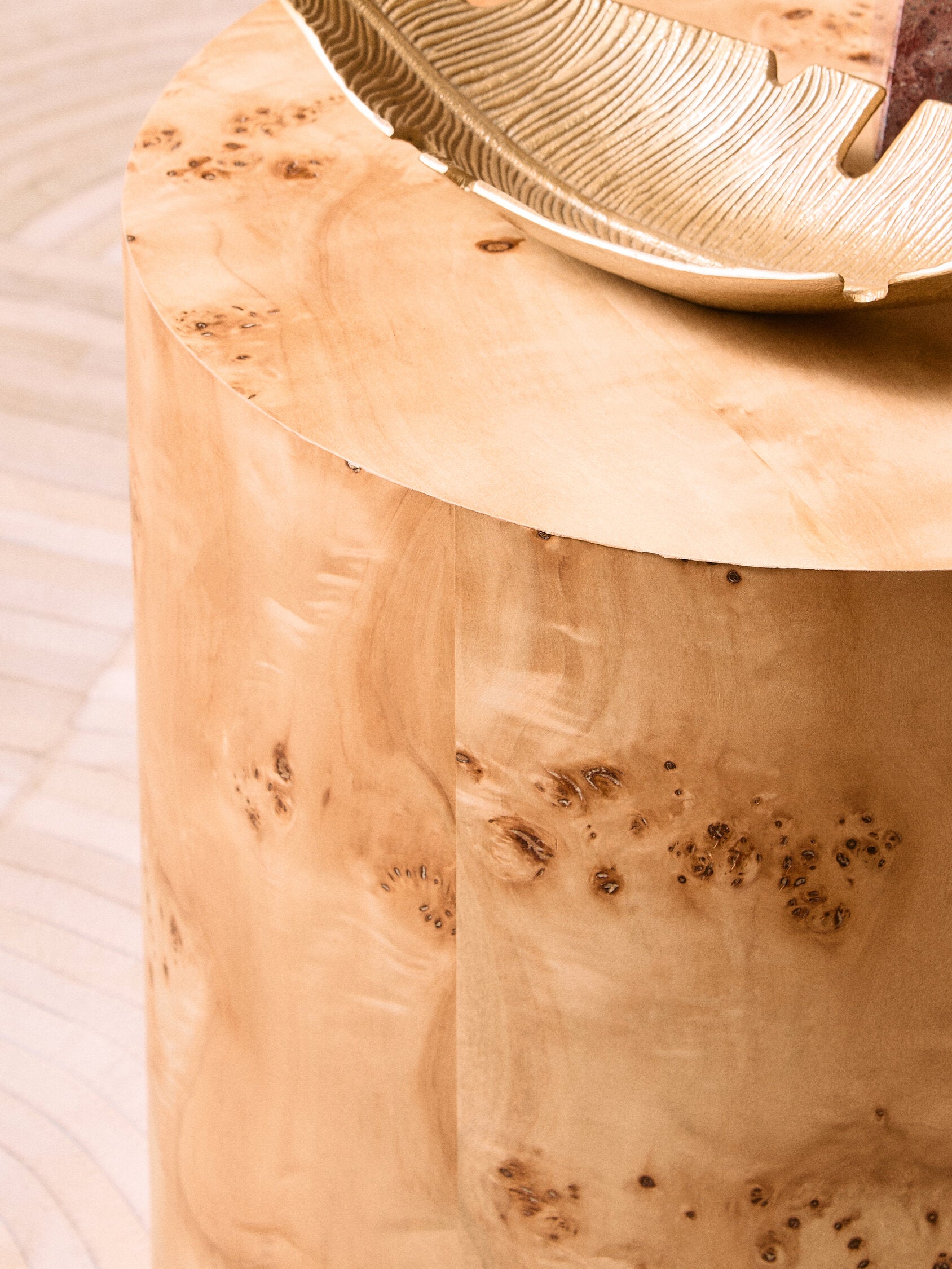 Mota Burl Wood Design Round Side Table