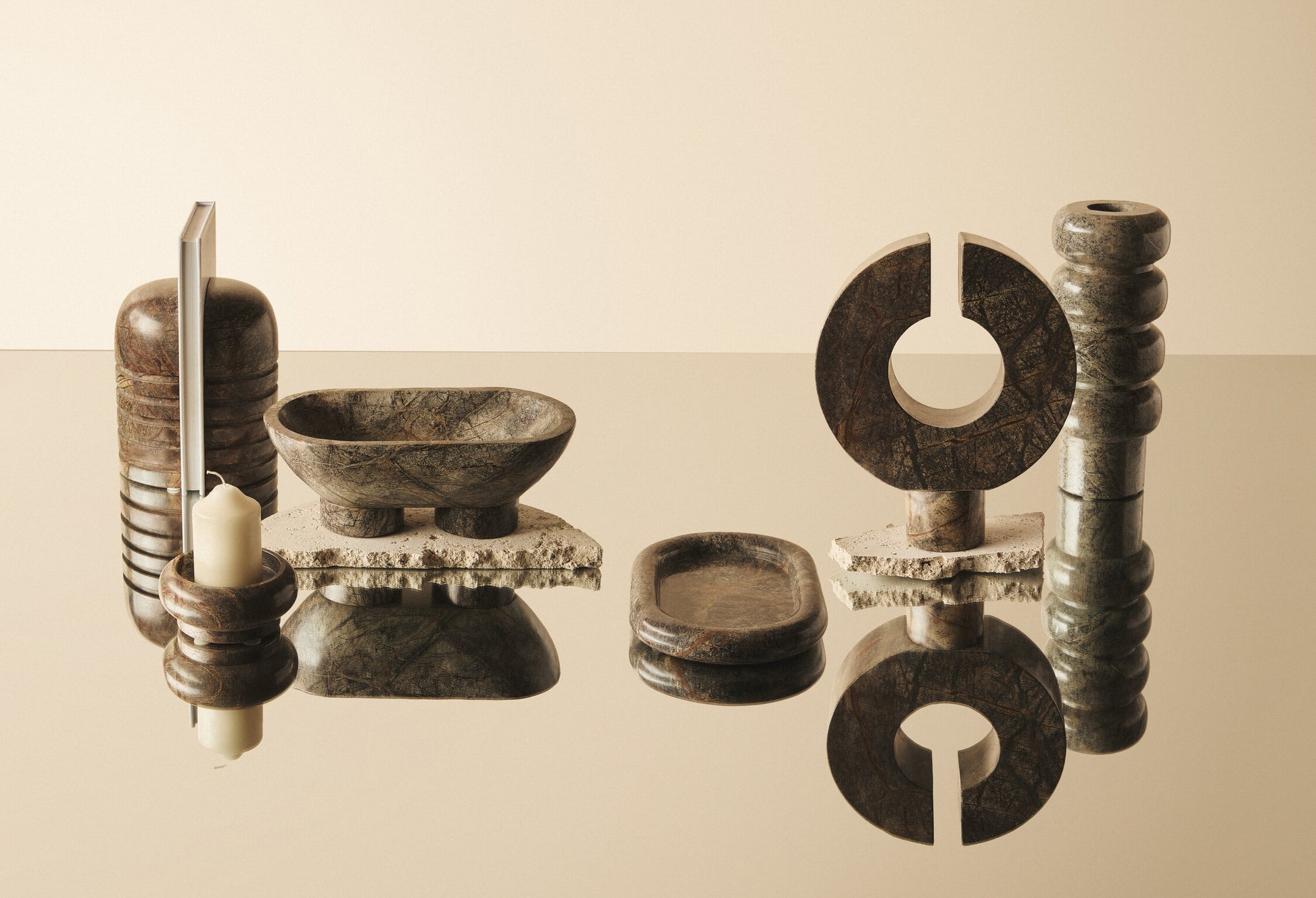 Fazio Forest Green Marble Vase