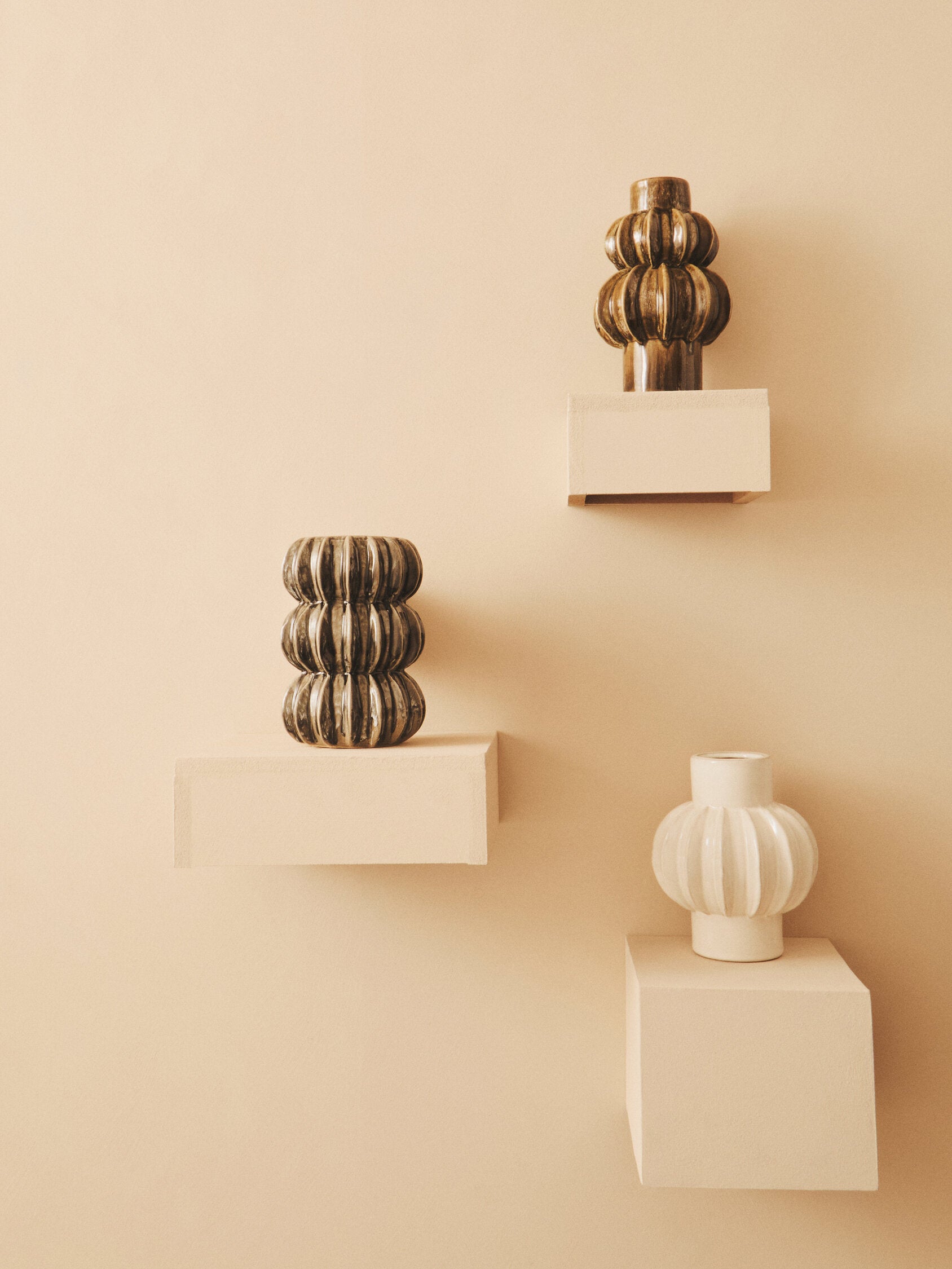 Kondo Grey Bubble Vase