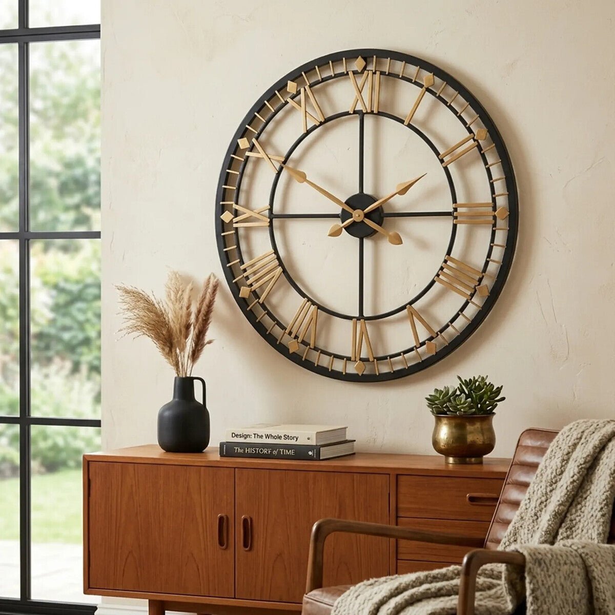 80cm Dia Black and Gold Metal Wall Clock | Vitus | Luxury Home Accessories | Heulog Glow