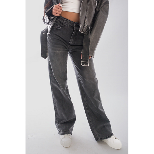 Back Statement Distressed Straight Leg Jeans
