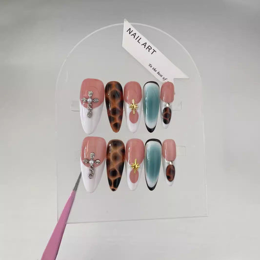 Autumn And Winter Blooming Hand-painted Maillard White Elegant High-end Long Handmade Wear Manicure