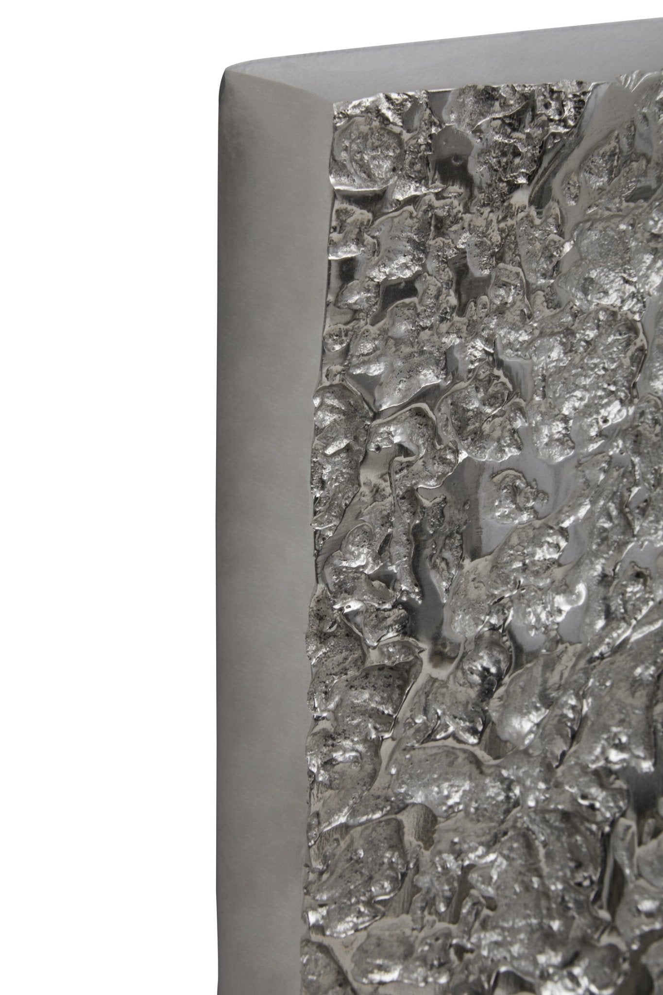 Akola Textured Silver Frame Rectangular Wall Mirror | Luxury Home Accessories | Heulog Glow
