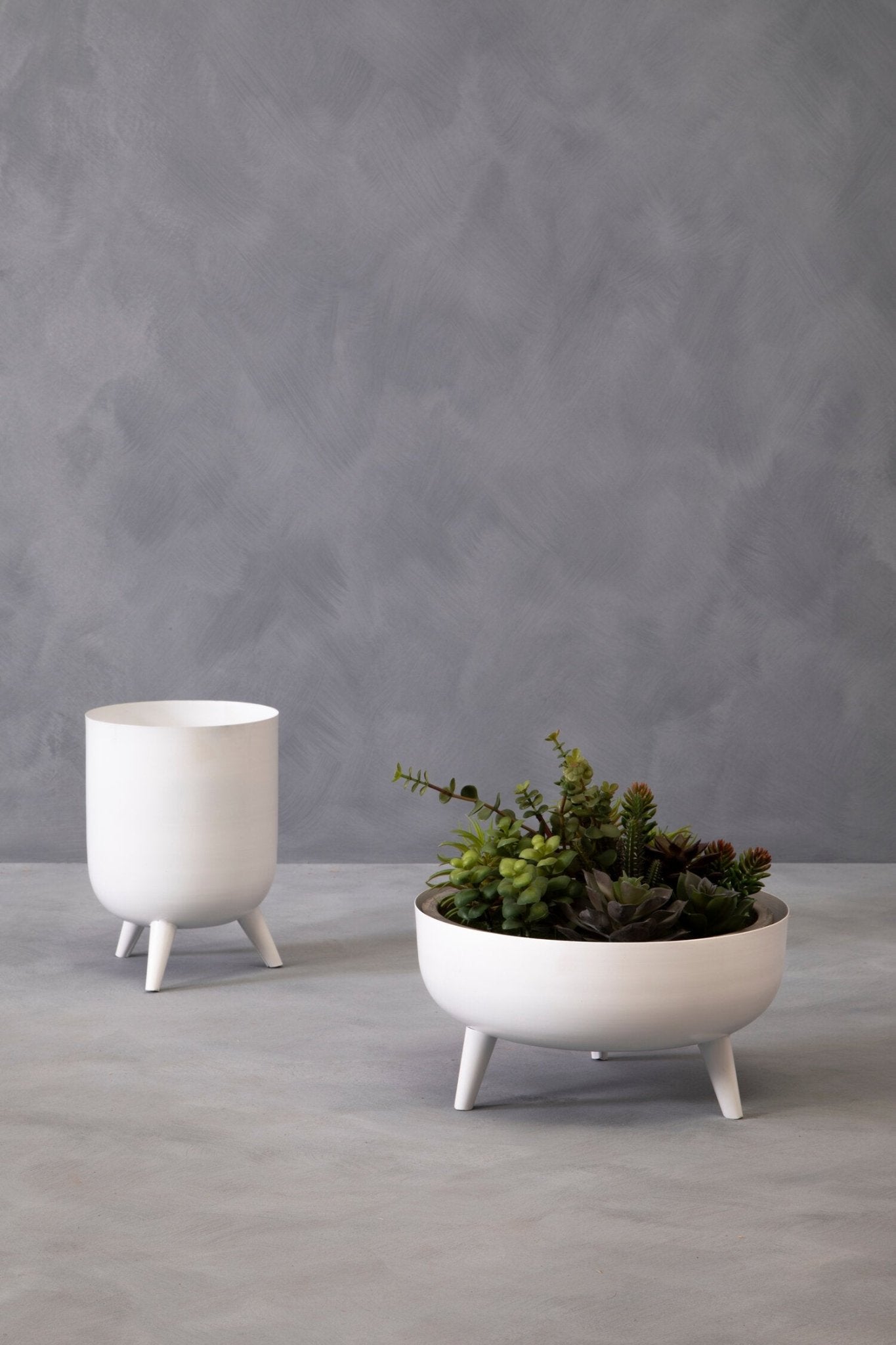 Alina White Footed Planter | Luxury Home Accessories | Heulog Glow