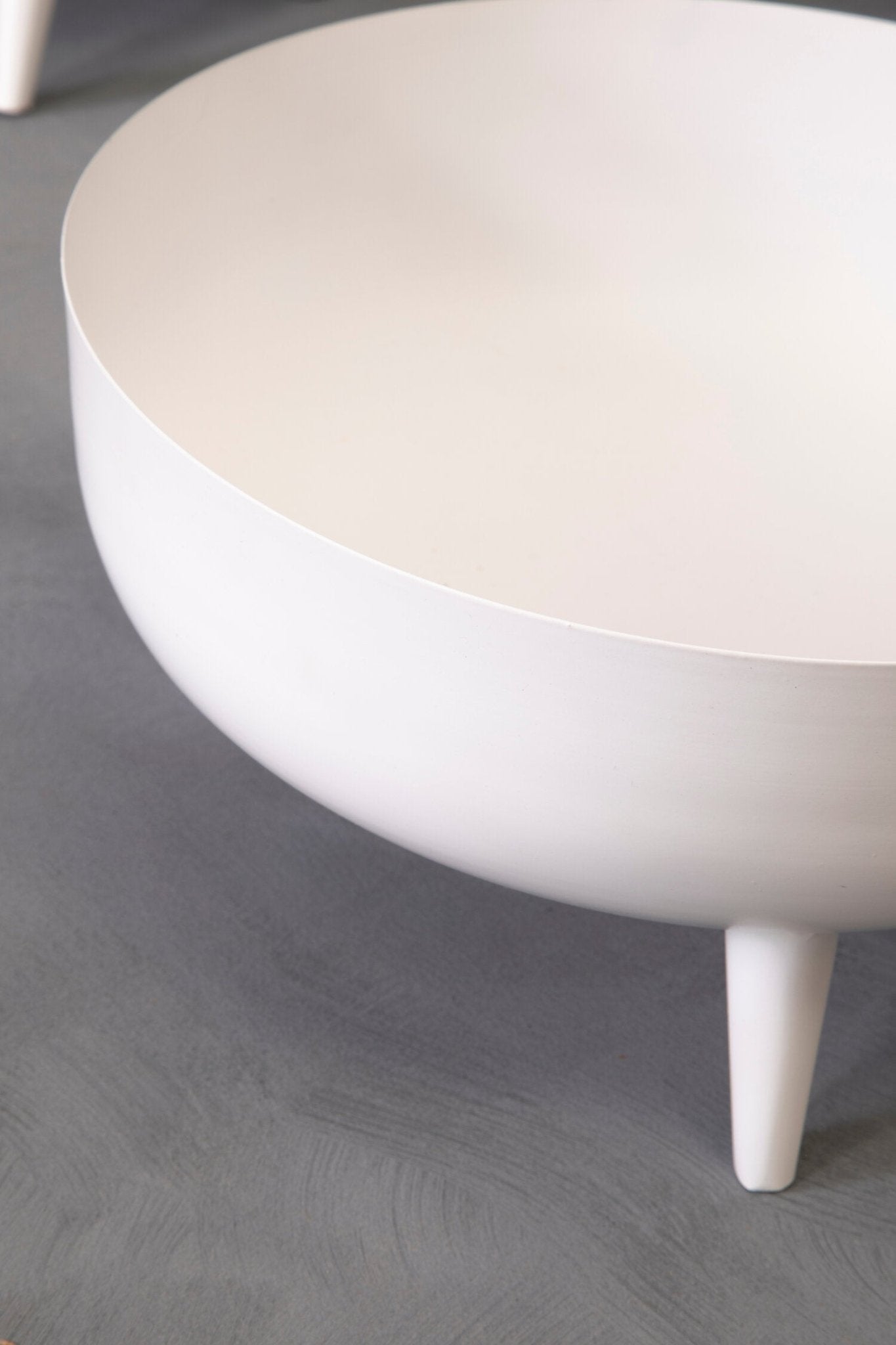 Alina White Footed Planter | Luxury Home Accessories | Heulog Glow