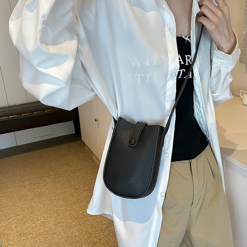 All-matching And Lightweight Soft Leather Mobile Phone Shoulder Messenger Bag | Luxury Home Accessories | Heulog Glow
