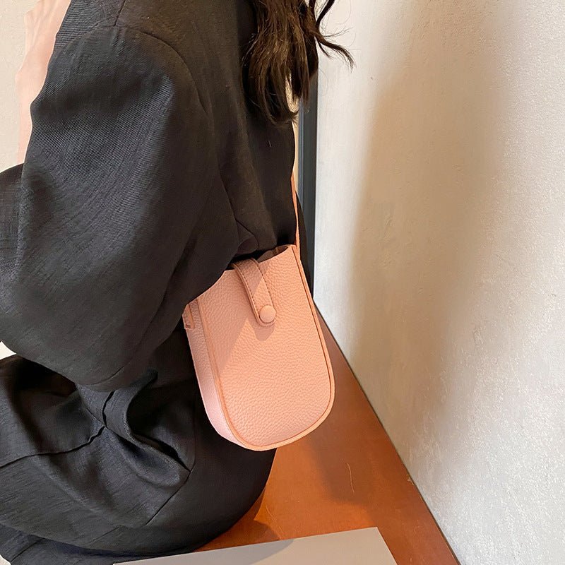 All-matching And Lightweight Soft Leather Mobile Phone Shoulder Messenger Bag | Luxury Home Accessories | Heulog Glow