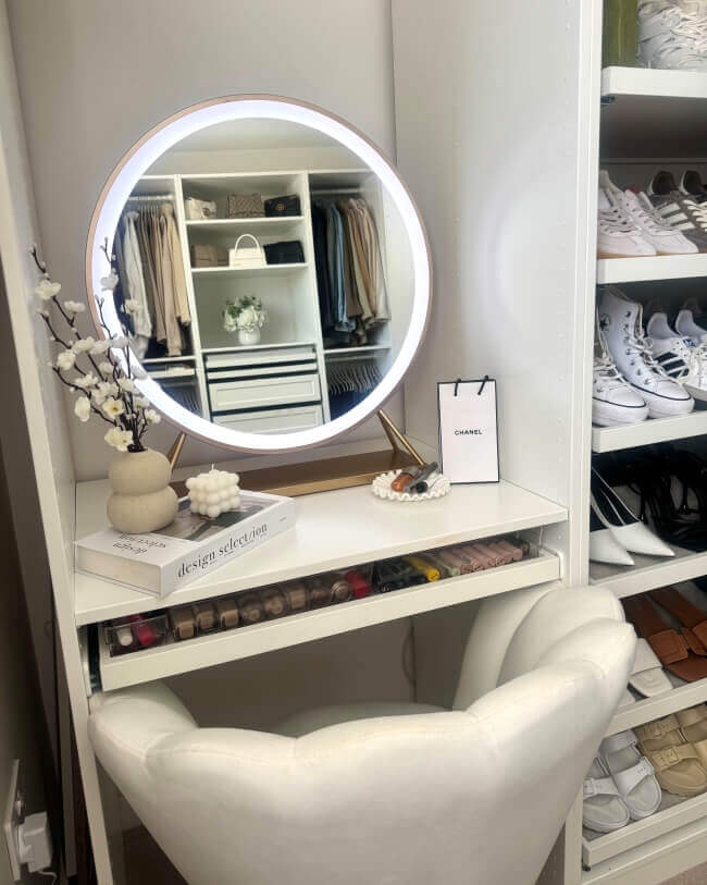Anne Round Hollywood Mirror Gold 60x67CM | Luxury Home Accessories | Heulog Glow