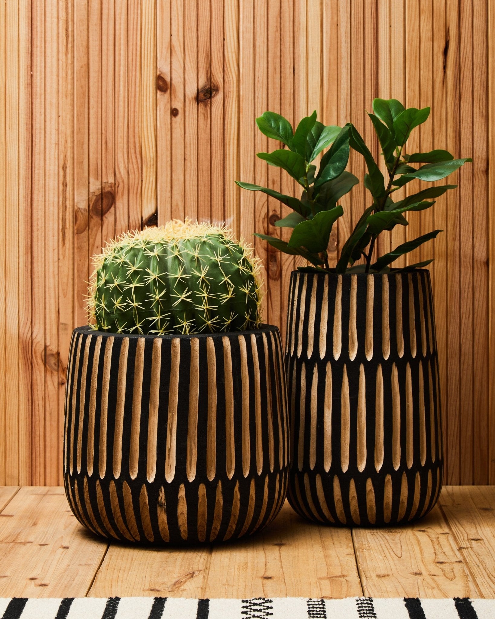 Arlo Large Natural And Black Wooden Vase | Luxury Home Accessories | Heulog Glow