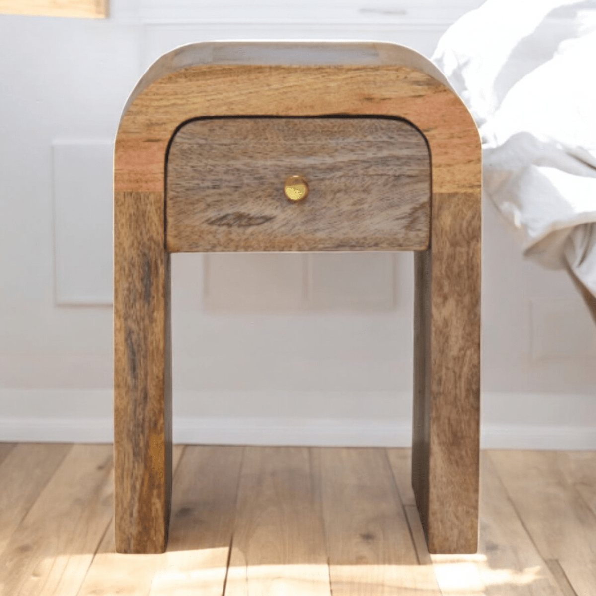 Artisan Furniture Solid Wood Mini Darcy Oak-ish Nightstand with Curved Edges | Luxury Home Accessories | Heulog Glow