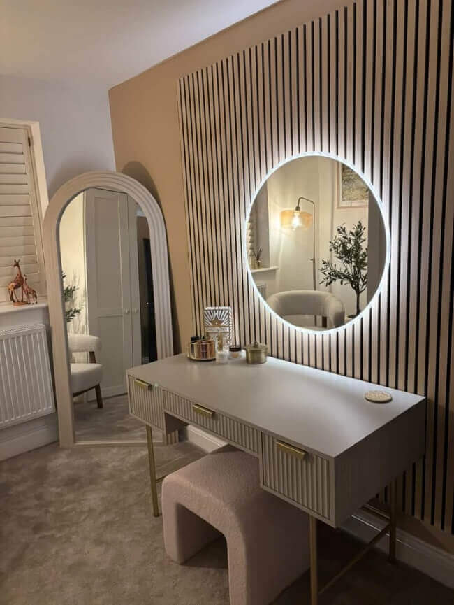 Ava Round Wall Mounted Mirror 80cm | Luxury Home Accessories | Heulog Glow