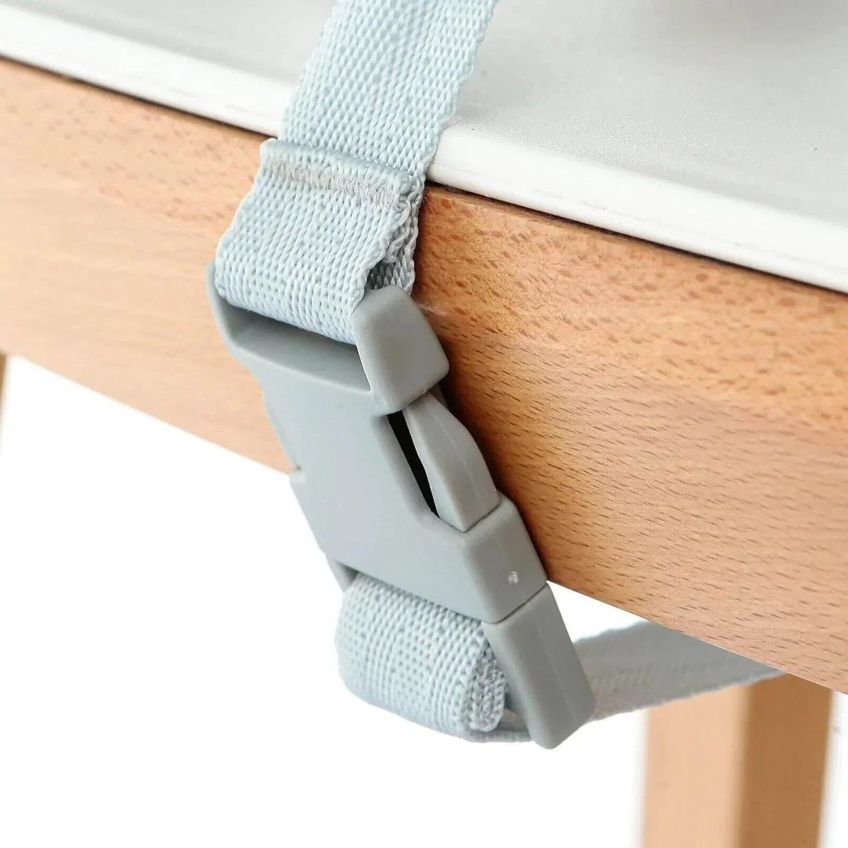 baby plus Picnic Booster Highchair - Dark Grey | Luxury Home Accessories | Heulog Glow
