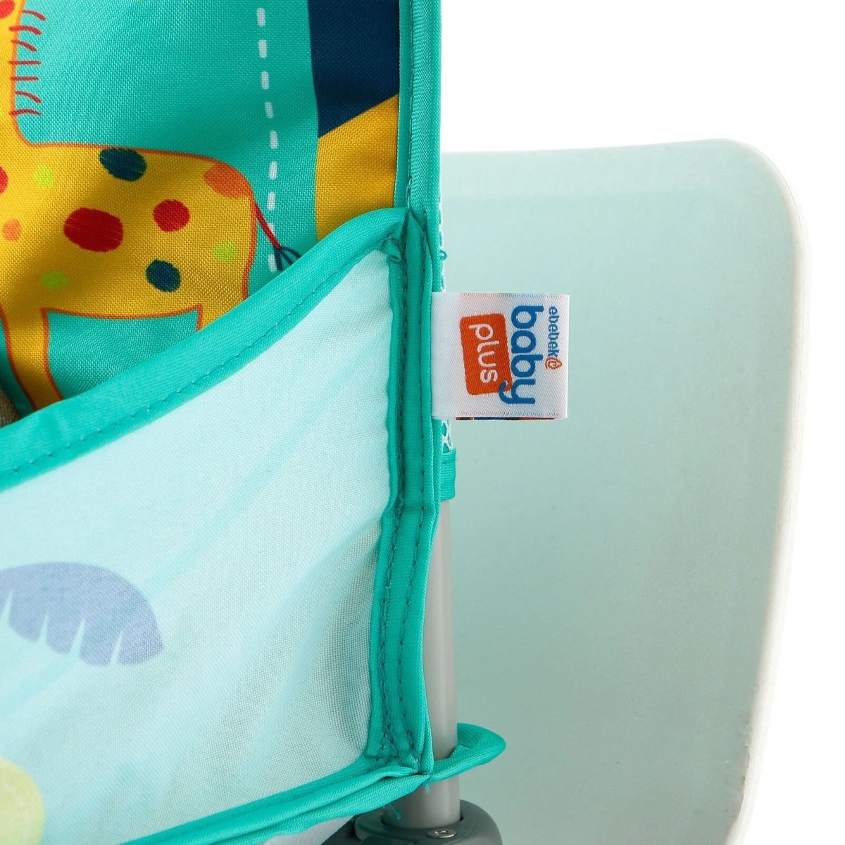 baby plus Picnic Booster Highchair - My friend Giraffe | Luxury Home Accessories | Heulog Glow