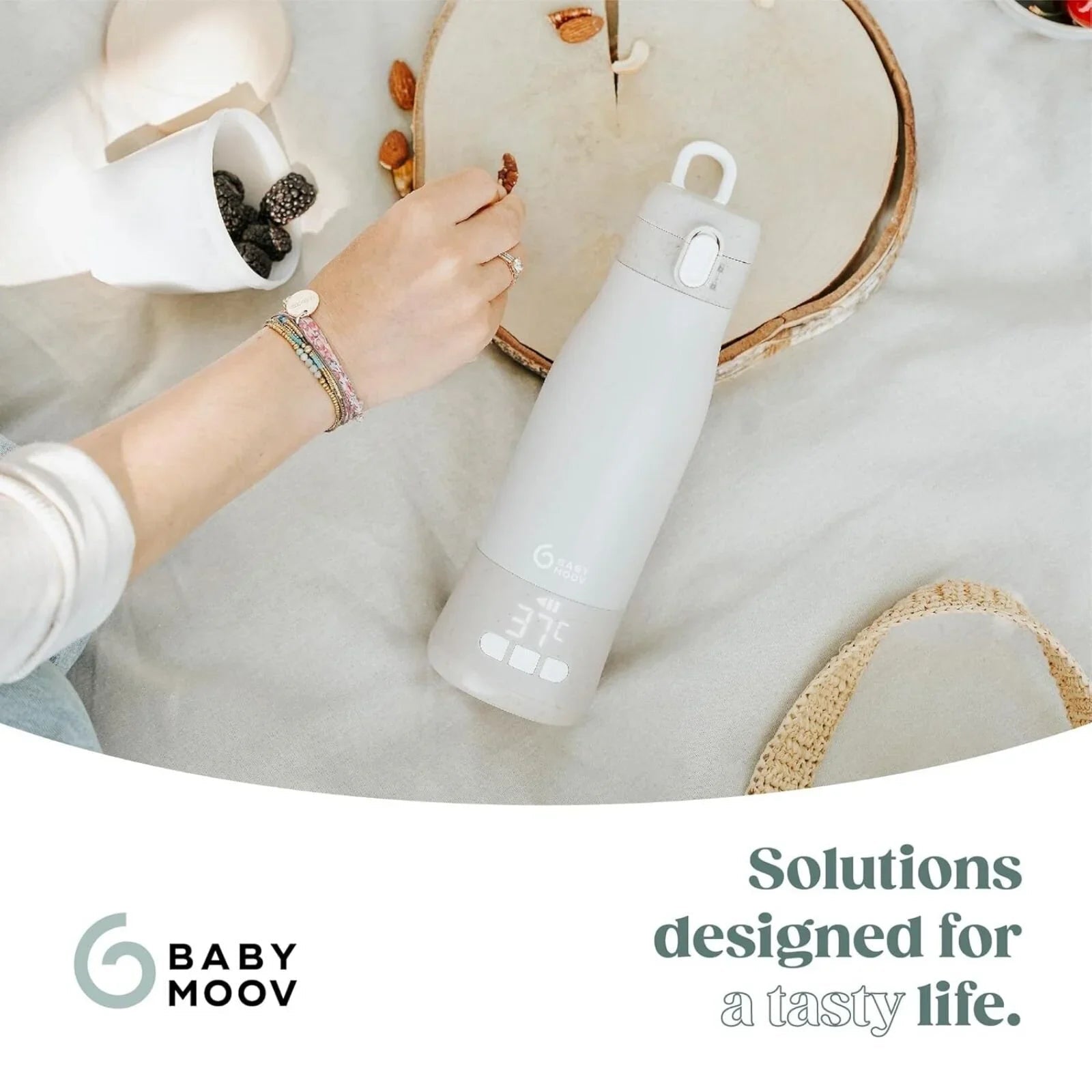 Babymoov Moov & Feed Rechargeable Travel Bottle Warmer - Mineral Beige | Luxury Home Accessories | Heulog Glow