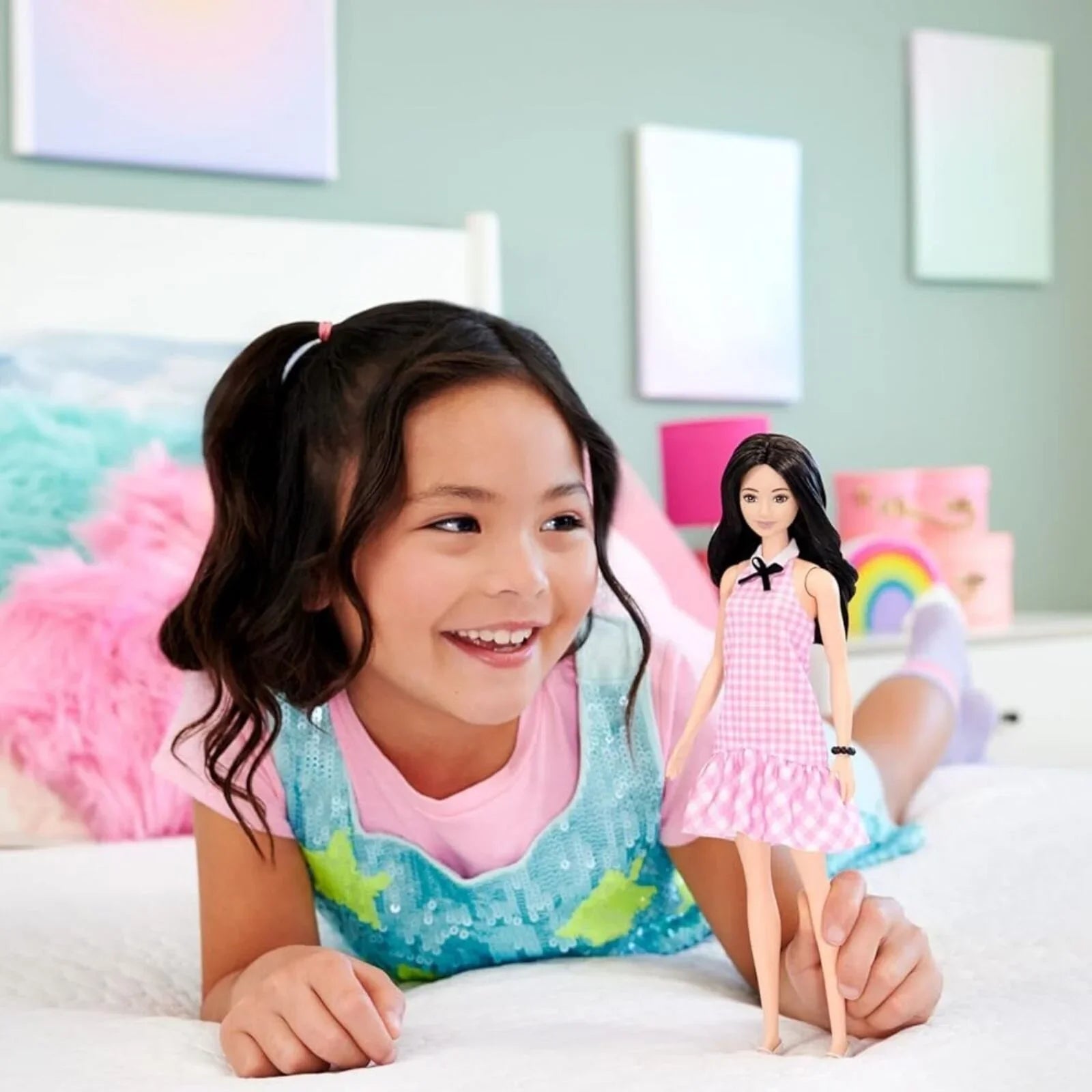 Barbie Fashionista Quick Curl Doll | Luxury Home Accessories | Heulog Glow