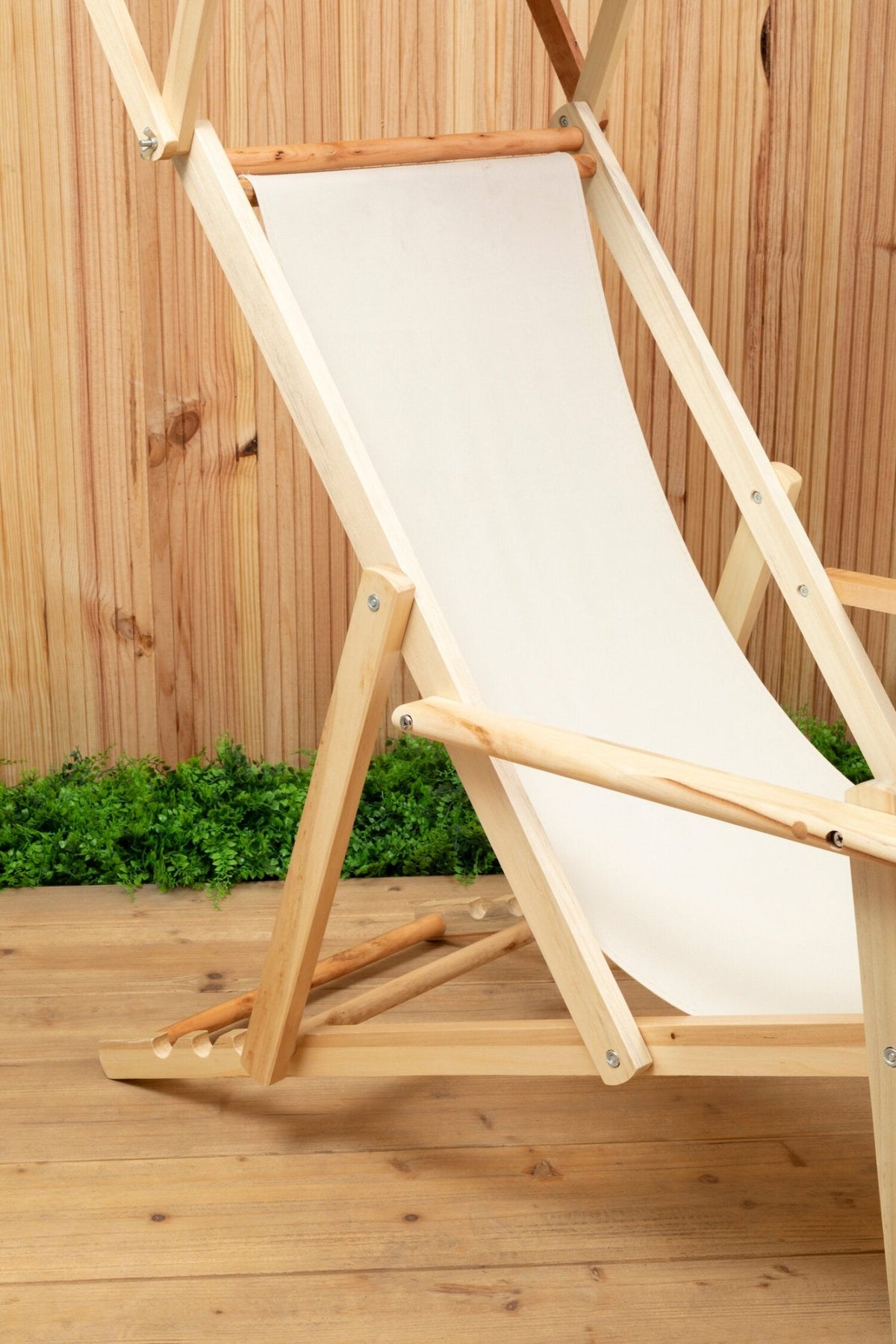Beauport Cream Lounger | Luxury Home Accessories | Heulog Glow