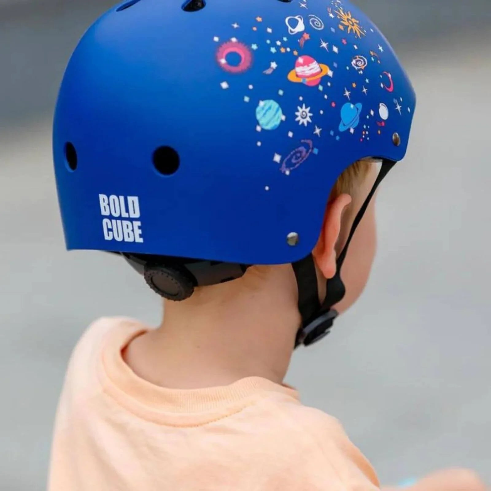 BOLDCUBE Helmet (S) - Blue | Luxury Home Accessories | Heulog Glow