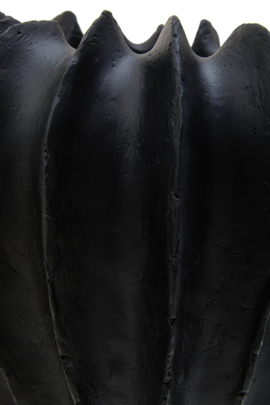 Broc Black Textured Vase | Luxury Home Accessories | Heulog Glow
