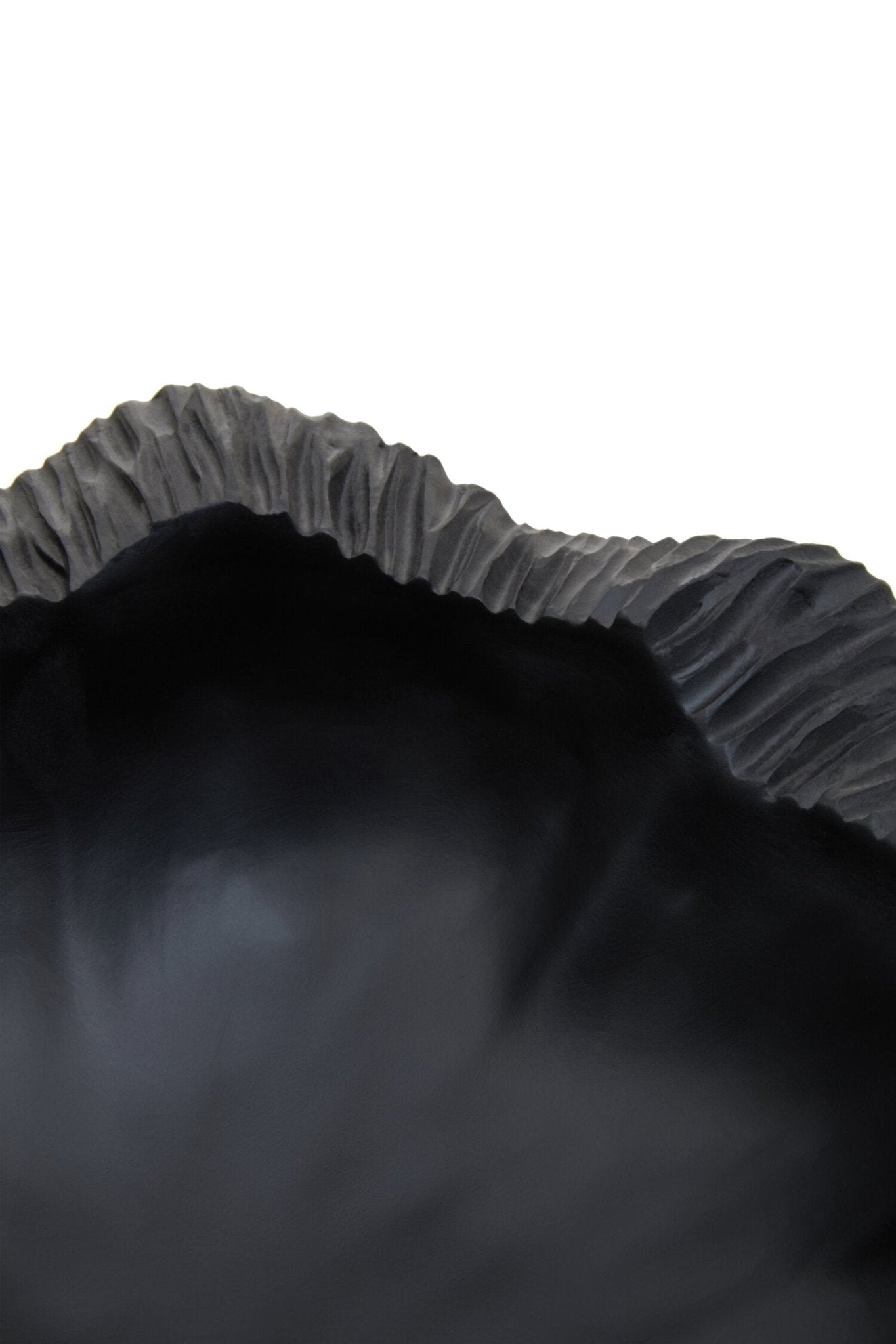 Broc Curved Textured Black Bowl | Luxury Home Accessories | Heulog Glow