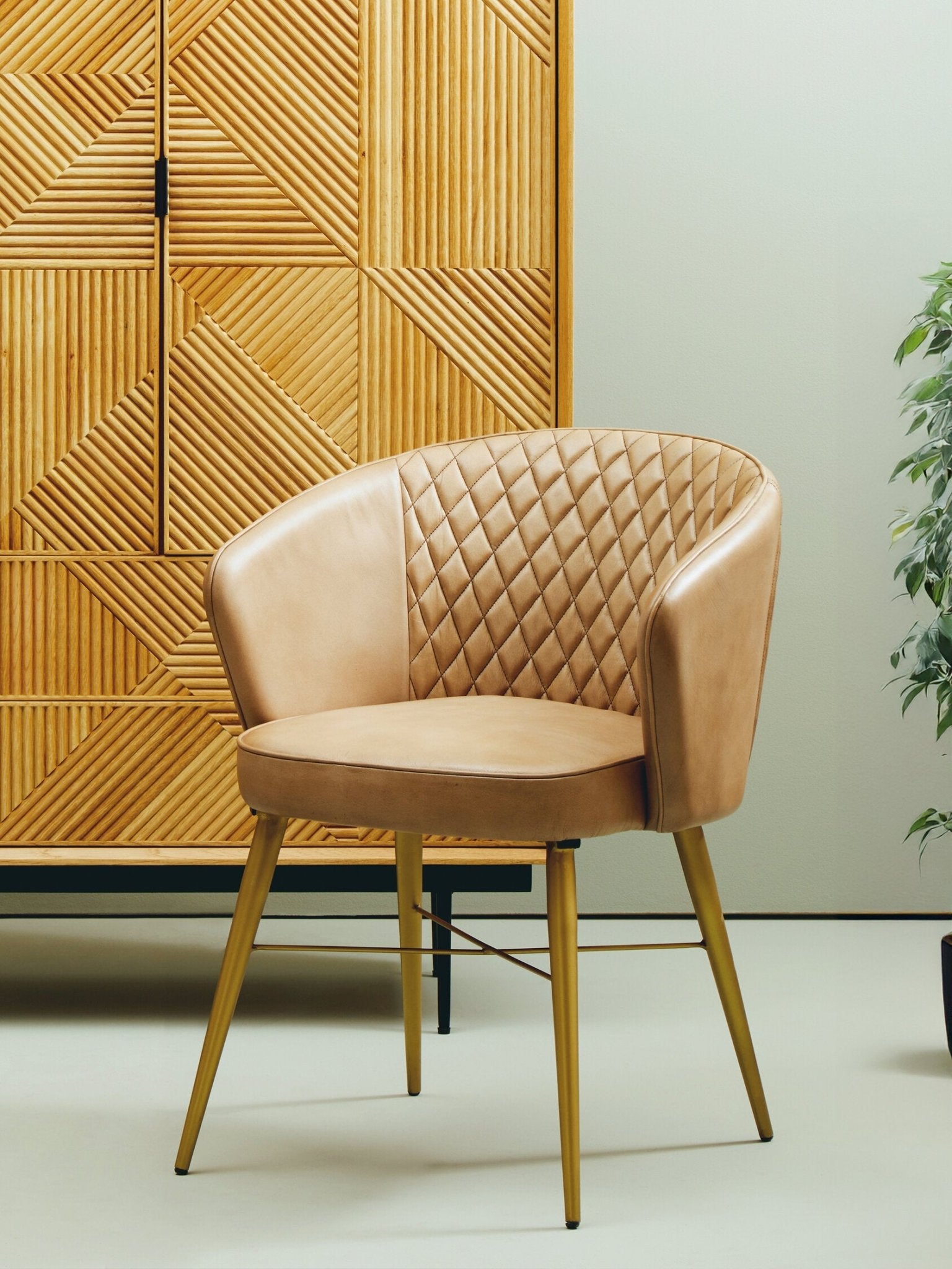 Buffalo Grey Leather Chair With Gold Finish Legs | Luxury Home Accessories | Heulog Glow