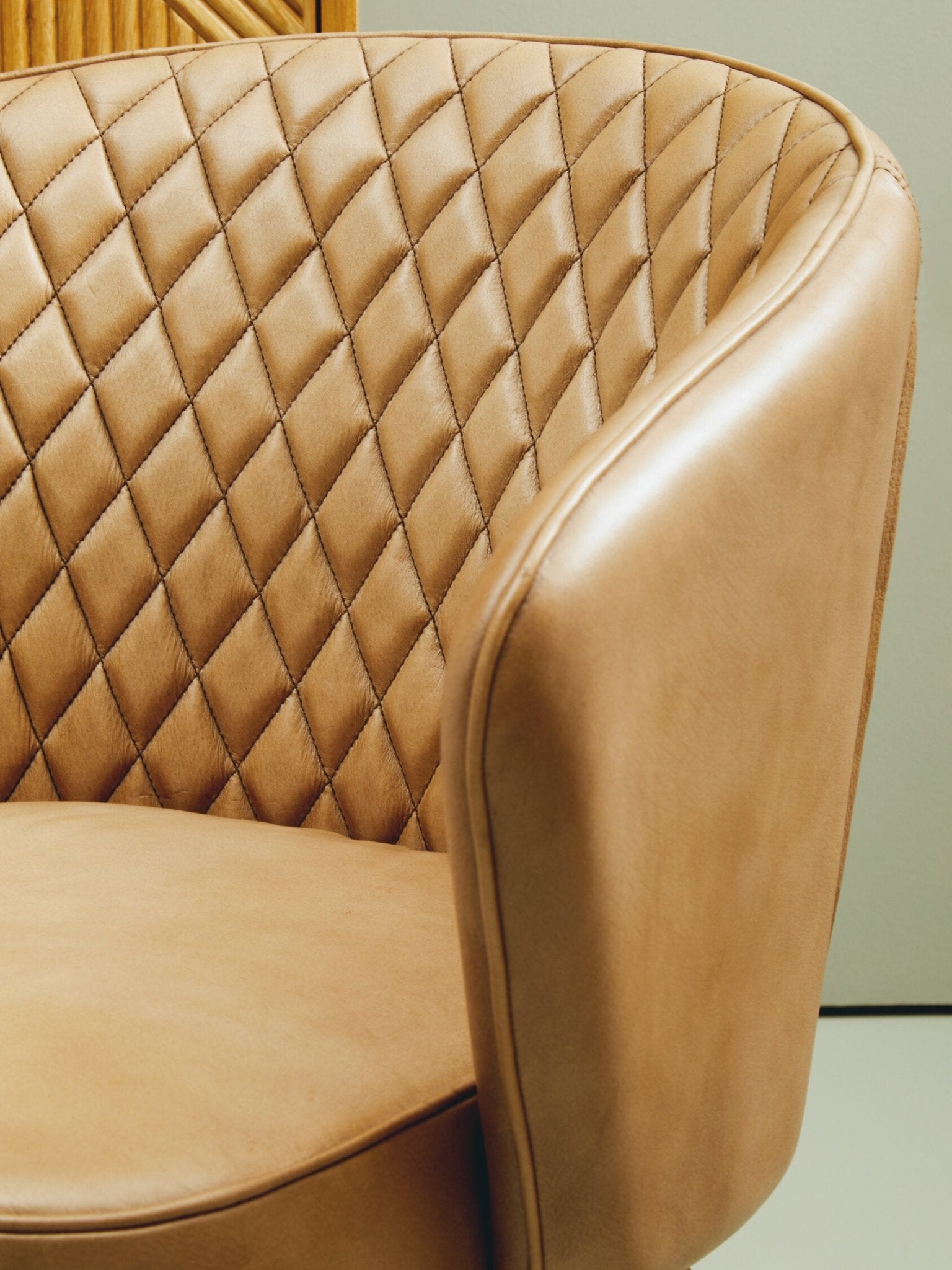 Buffalo Grey Leather Chair With Gold Finish Legs | Luxury Home Accessories | Heulog Glow